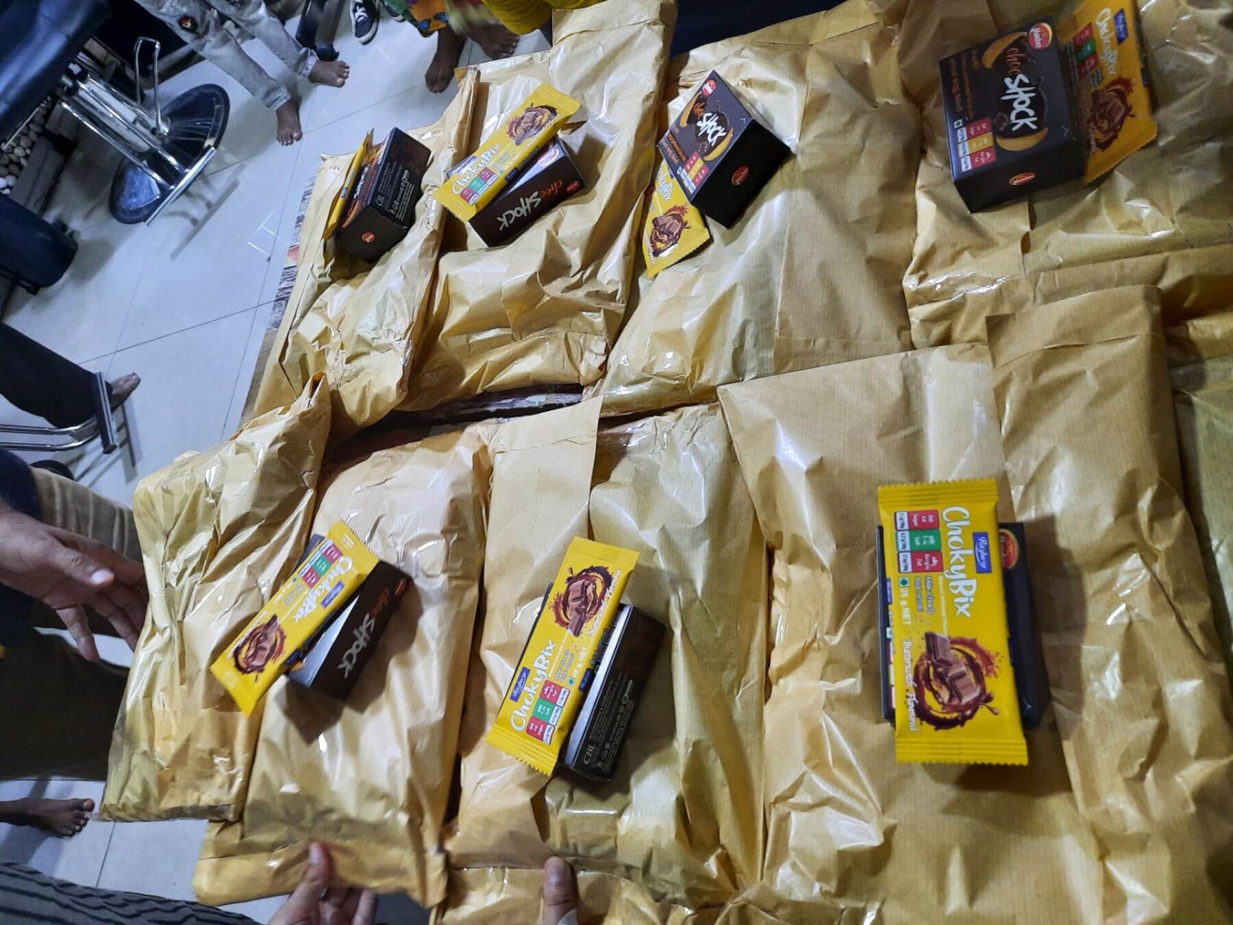 The School Supplies Packs are ready with additional treats, in Trincomalee © The United Children